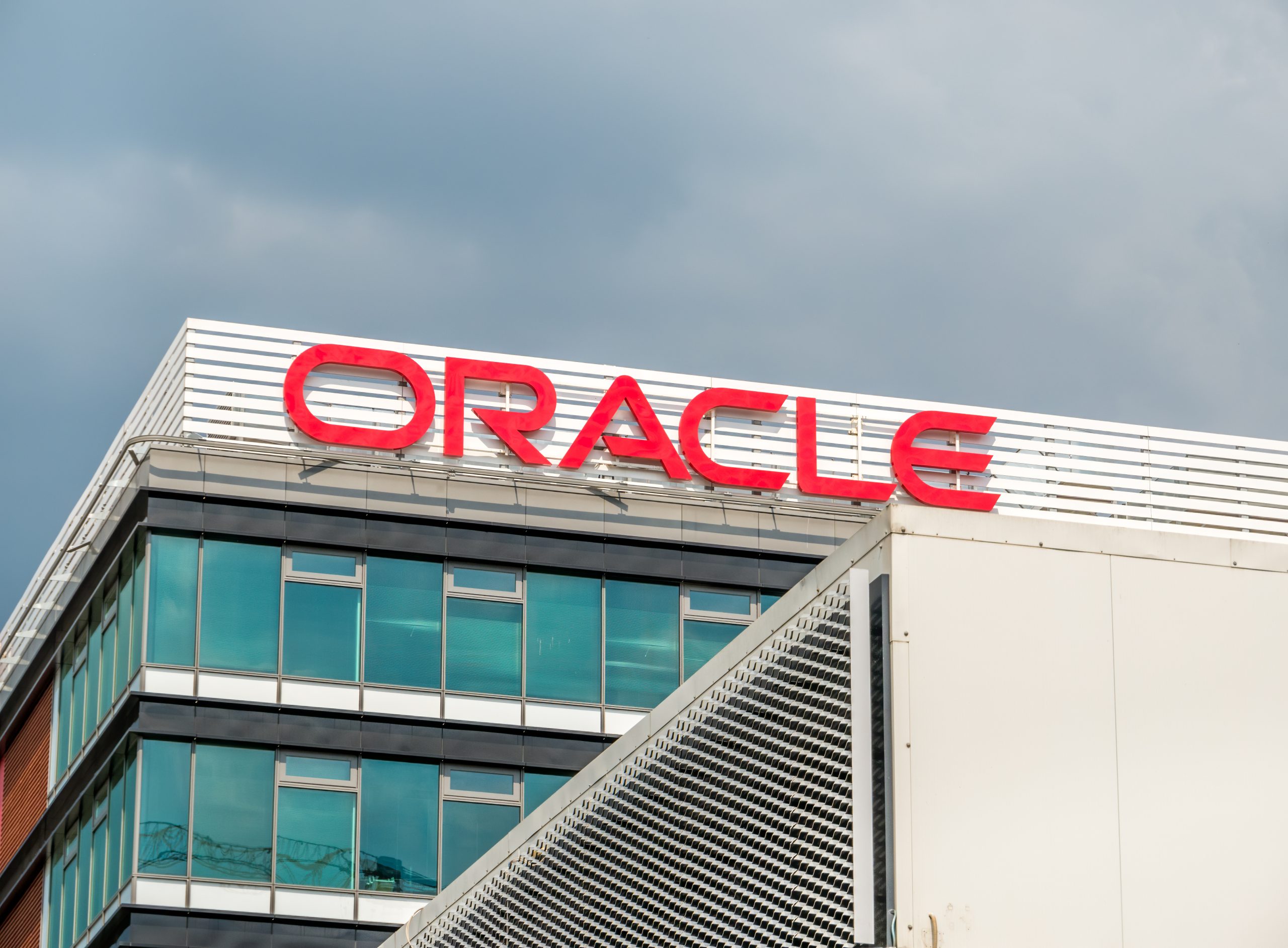 Stocks making the biggest moves before the open: Apple, Oracle, Boot ...