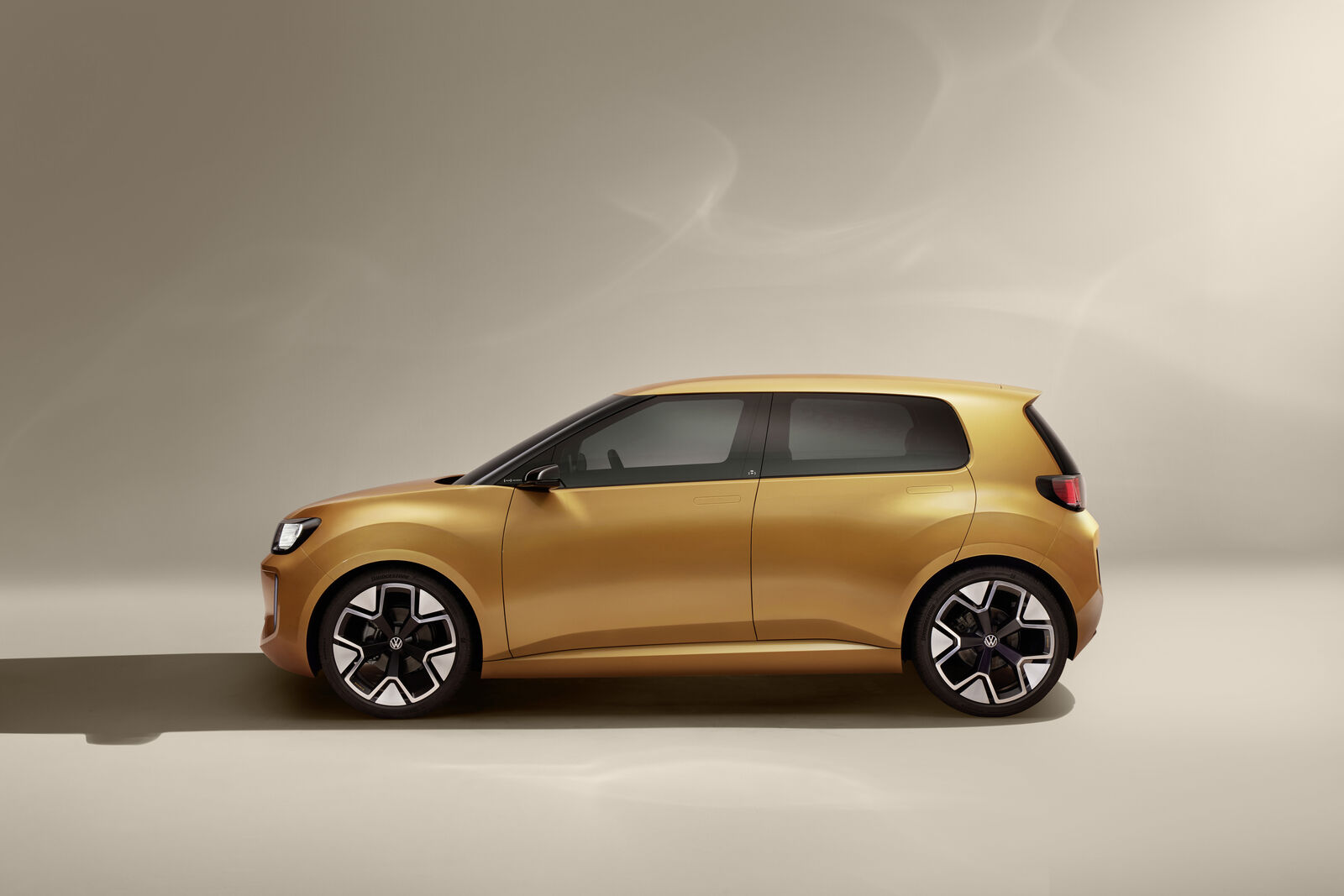 First Rivian Prototype Rivian–Volkswagen Joint Venture Accelerates Development as First VW ID ...