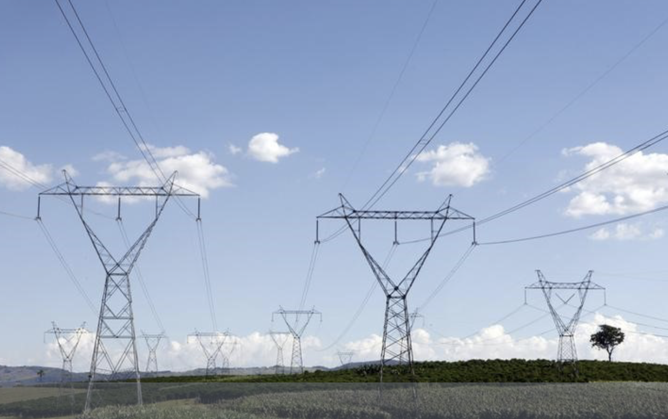Digi Power X (NASDAQ: DGXX) jumps 25% on a $1.1B Master Services Agreement with Cerebras for a 40 MW AI data center in Columbiana, Alabama.