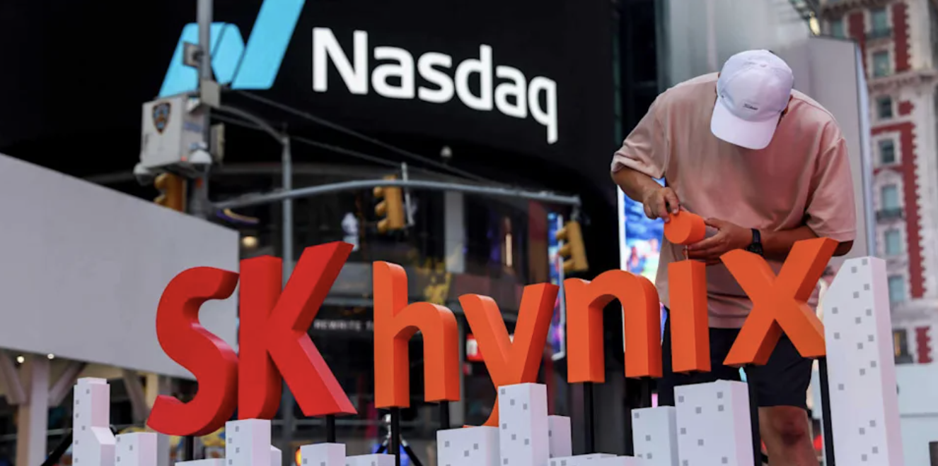 SK Hynix stock could climb 80%, says William Blair, calling SKHY the "memory leader for the AI era" as its Sandisk partnership lifts SNDK shares 6%.