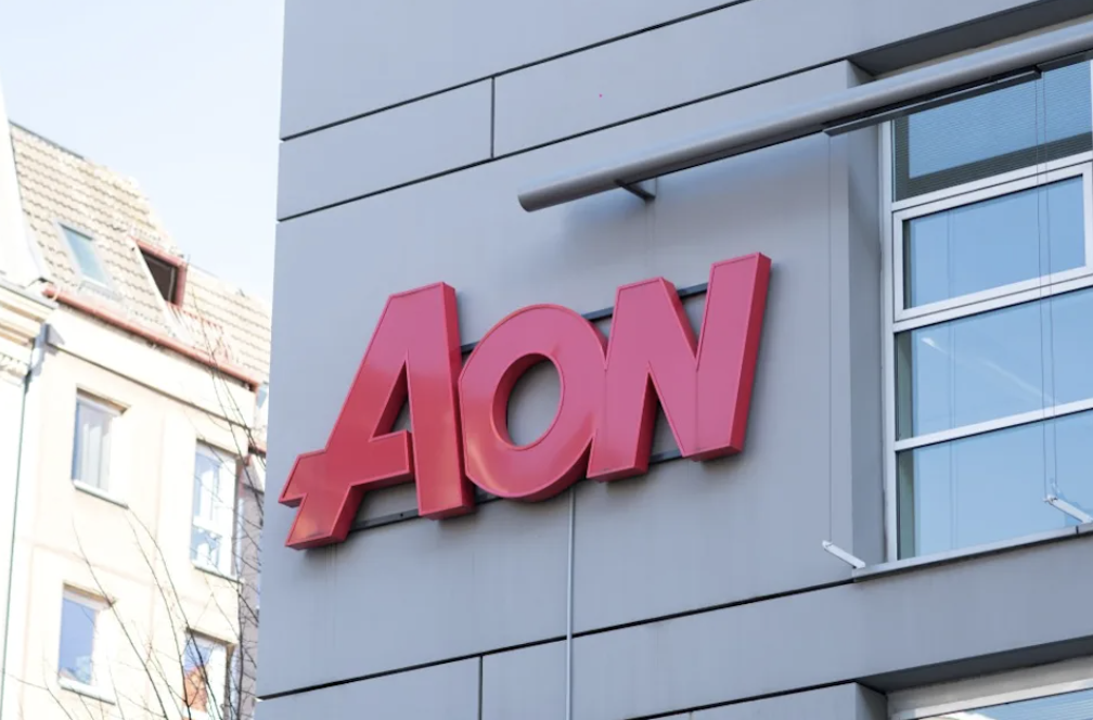 Aon (NYSE: AON) agreed Monday to buy insurance brokerage USI Insurance Services from KKR and other shareholders in an all-cash transaction worth roughly $17 billion