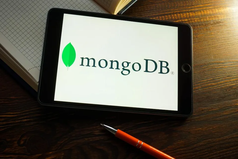 MongoDB CEO Chirantan Desai exits for Meta's new enterprise AI unit. MDB falls 18% as Dev Ittycheria returns as interim CEO and guidance holds.